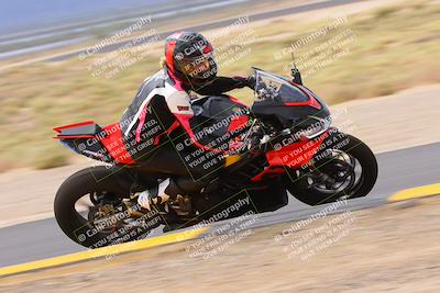 media/Sep-10-2022-SoCal Trackdays (Sat) [[a5bf35bb4a]]/Turn 9 Inside (1215pm)/